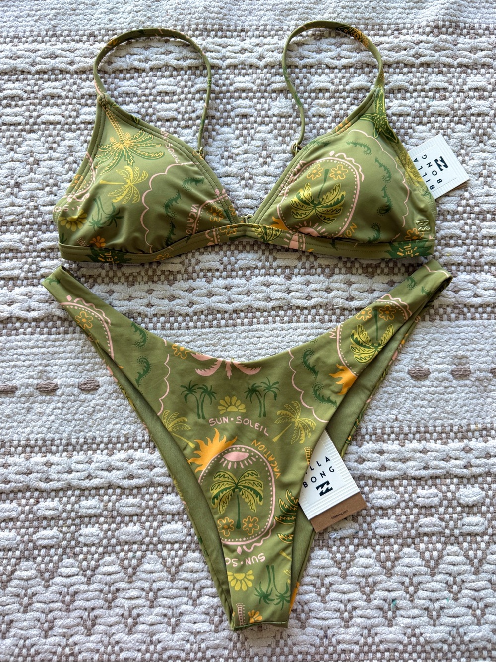 π₯π₯BILLABONG - VACA SOLEIL CECI TRIANGLE SKIMPY DIPPI BIKINI SETπ₯π₯ - Picture 3 of 9